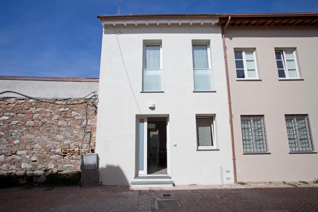 Apartmán La Casa Del Bottaio Lucca Exteriér fotografie